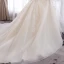 Enkla Champagne Extra Stor Storlek Balklänning Bröllopsklänningar 2019 Tyll V-Hals Appliqués Spets Halterneck Handgjort Chapel Train