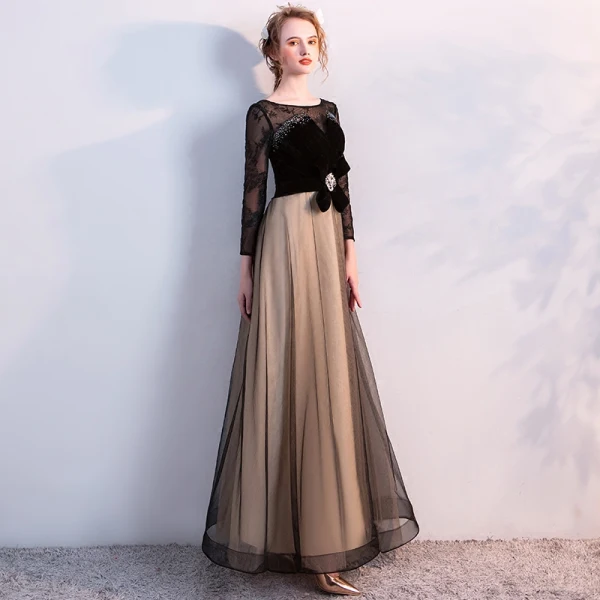 Chic / Beautiful Black Evening Dresses 2017 A-Line / Princess U-Neck Tulle Embroidered Appliques Beading Evening Party Formal Dresses