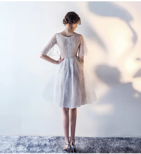Modern / Fashion Graduation Dresses Party Dresses 2017 Silver Scoop Neck 1/2 Sleeves Lace Appliques A-Line / Princess