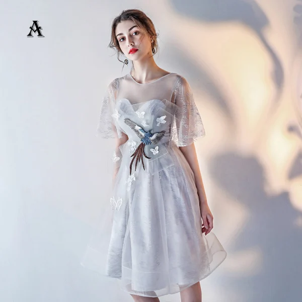 Modern / Fashion Graduation Dresses Party Dresses 2017 Silver Scoop Neck 1/2 Sleeves Lace Appliques A-Line / Princess
