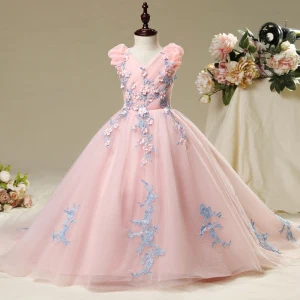 Snygga Fina Hall Klänning Till Bröllop 2017 Brudnäbbsklänning Rodnande Rosa Balklänning Chapel Train V Hals Ärmlös Blomma Appliqués Pärla
