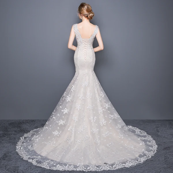 Chic / Belle Église Robe De Mariée 2017 Blanche Chapel Train Trompette / Sirène Encolure Dégagée Sans Manches Dos Nu En Dentelle Appliques Faux Diamant