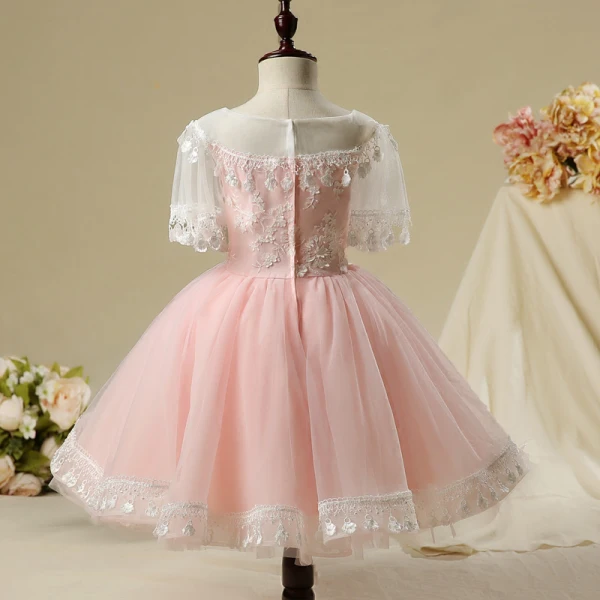 Chic / Beautiful Hall Wedding Party Dresses 2017 Flower Girl Dresses Blushing Pink Short Ball Gown Cascading Ruffles Scoop Neck 1/2 Sleeves Tassel Flower Appliques