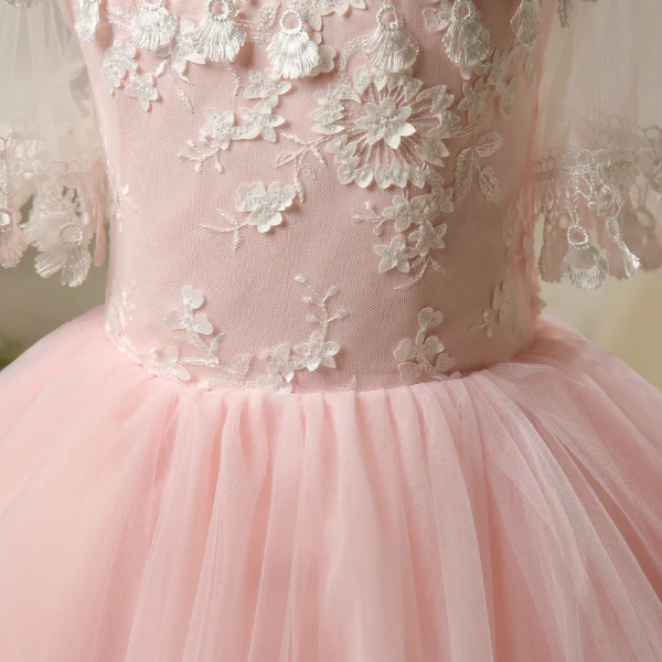 Chic / Beautiful Hall Wedding Party Dresses 2017 Flower Girl Dresses Blushing Pink Short Ball Gown Cascading Ruffles Scoop Neck 1/2 Sleeves Tassel Flower Appliques