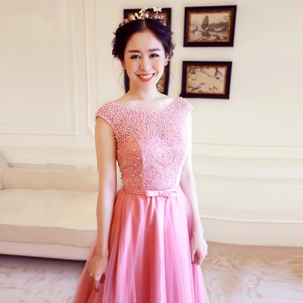 Chic / Beautiful Prom Dresses 2018 A-Line / Princess Scoop Neck Beading Pearl Bow Sash Floor-Length / Long Ruffle Backless Formal Dresses