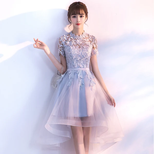Abordable Salle Robe De Ceremonie 2017 Robe De Graduation Argenté Asymétrique Princesse Ceinture Volants en Cascade Manches Courtes Col Haut En Dentelle Appliques