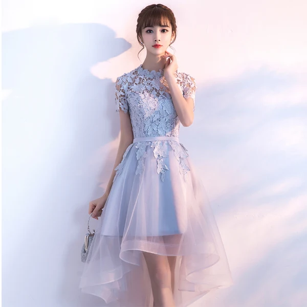 Abordable Salle Robe De Ceremonie 2017 Robe De Graduation Argenté Asymétrique Princesse Ceinture Volants en Cascade Manches Courtes Col Haut En Dentelle Appliques