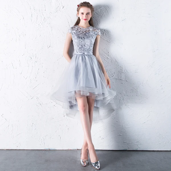 Abordable Salle Robe De Ceremonie 2017 Robe De Graduation Asymétrique Princesse Noeud Ceinture Volants en Cascade Encolure Dégagée Manches Courtes En Dentelle Appliques