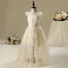 Chic / Beautiful Church Wedding Party Dresses 2017 Flower Girl Dresses Champagne Floor-Length / Long A-Line / Princess Pearl Scoop Neck Sleeveless Braid Sash Sequins Appliques
