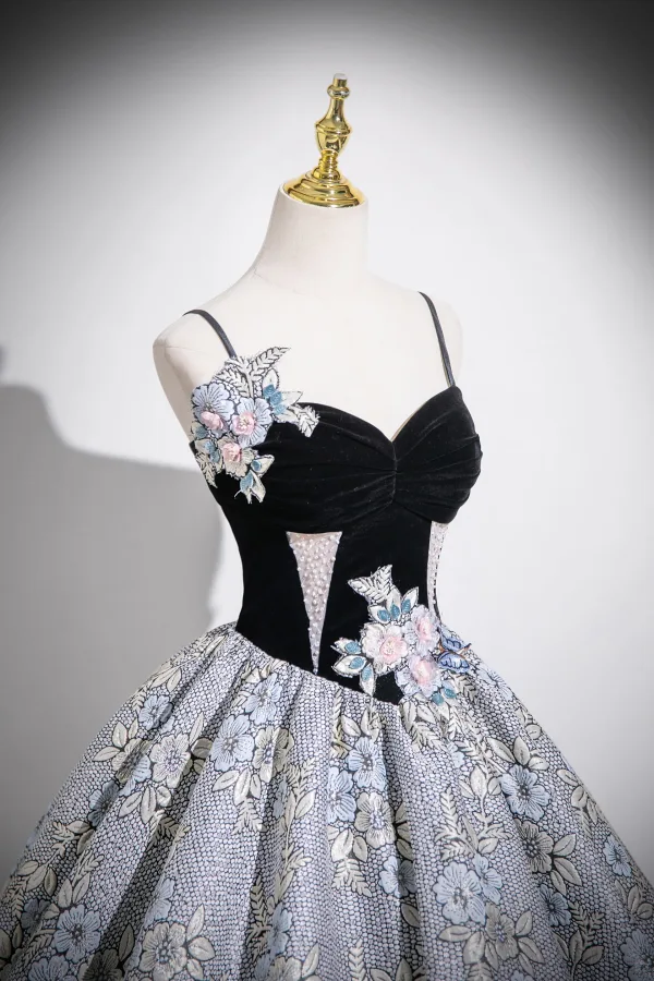 Unusual Black Beading Lace Flower Printing Prom Dresses 2025 Ball Gown Spaghetti Straps Sleeveless Backless Floor-Length / Long Formal Dresses