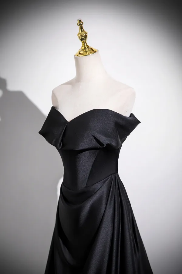 Sexy Schwarz Satin Abendkleider 2025 A Linie Bandeau Ärmellos Rückenfreies Lange Festliche Kleider