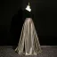Elegante Schwarz Glanz Ballkleider 2024 A Linie Rückenfreies Lange V-Ausschnitt Festliche Kleider Ball Kurze Ärmel