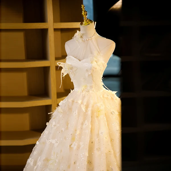 Charming Champagne Butterfly Beading Evening Dresses 2023 Ball Gown Halter Sleeveless Backless Floor-Length / Long Evening Party Formal Dresses