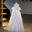 Charmant Lavande Volants en Cascade Faux Diamant Paillettes Robe De Bal 2023 Robe Boule Encolure Carrée Manches Courtes Dos Nu Longue Promo Robe De Ceremonie