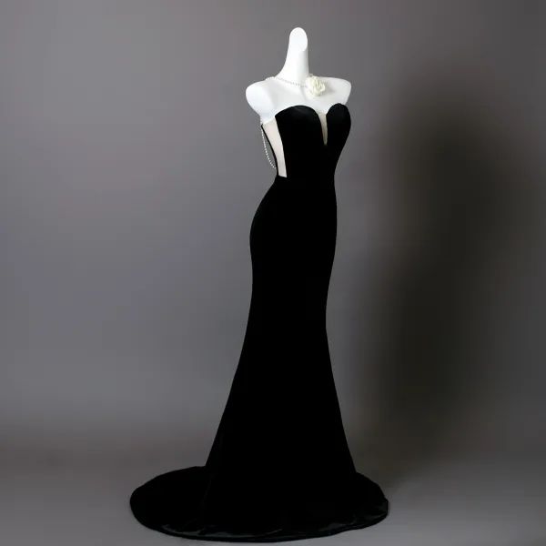 Sexy Black With Shawl Appliques Velvet Prom Dresses 2025 Trumpet / Mermaid Strapless Sleeveless Backless Sweep Train Formal Dresses