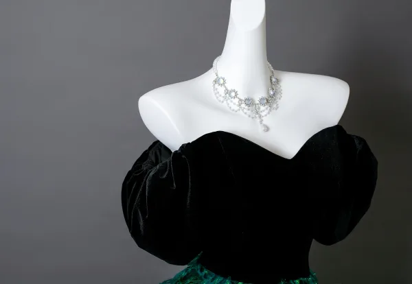 Charming Dark Green Tassel Velvet Prom Dresses 2025 Trumpet / Mermaid Off-The-Shoulder Short Sleeve Backless Sweep Train Formal Dresses