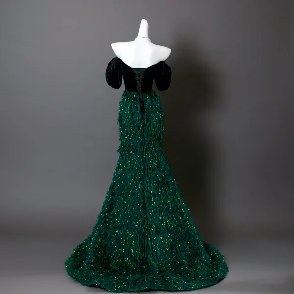 Charming Dark Green Tassel Velvet Prom Dresses 2025 Trumpet / Mermaid Off-The-Shoulder Short Sleeve Backless Sweep Train Formal Dresses