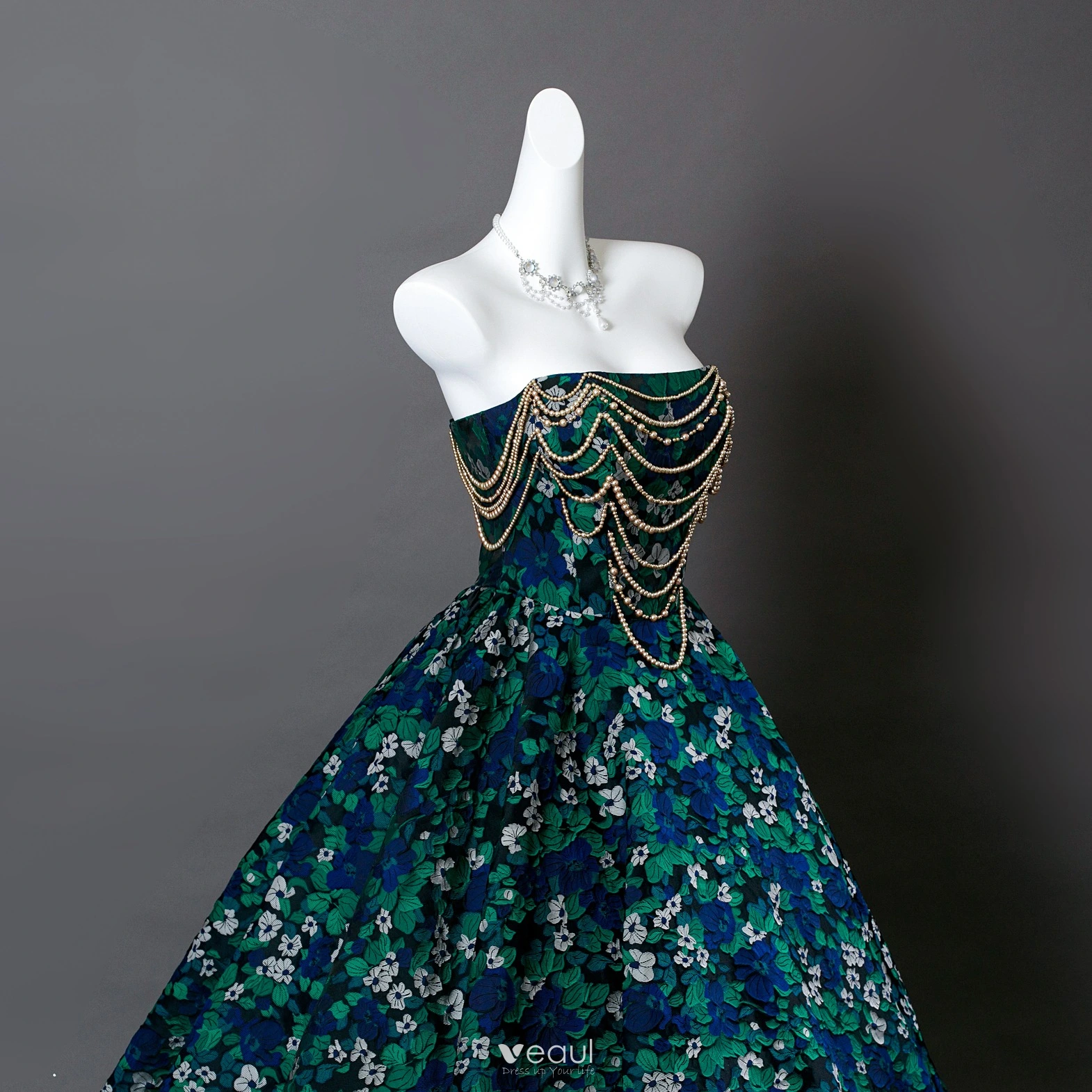 Fancy Dark Green Beading Pearl Floral Prom Dresses 2025 Ball Gown Strapless Sleeveless Backless Floor Length Long Formal Dresses Fancy Dark Green Beading Pearl Floral Prom Dresses 2025 Ball Gown Strapless Sleeveless Backless Floor Length Long Formal Dresses