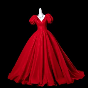 Vintage Retro Red Prom Dresses 2025 Ball Gown V Neck Puffy Short Sleeve Backless Court Train Formal Dresses