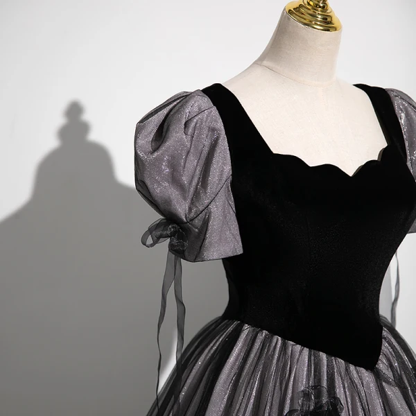 Elegant Black Glitter Velvet Pearl Bow Prom Dresses 2023 Ball Gown Square Neckline Short Sleeve Floor-Length / Long Prom Formal Dresses