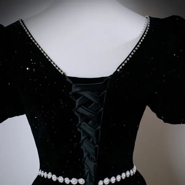 Élégant Noire Perle Paillettes Faux Diamant Robe De Bal 2025 Robe Boule Encolure Carrée Manches Courtes Dos Nu Longue Robe De Ceremonie