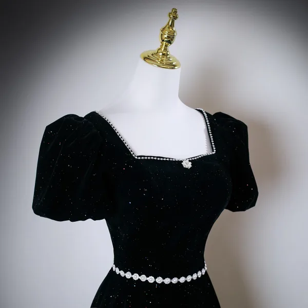 Élégant Noire Perle Paillettes Faux Diamant Robe De Bal 2025 Robe Boule Encolure Carrée Manches Courtes Dos Nu Longue Robe De Ceremonie