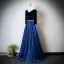 Vintage / Retro Navy Blue Pearl Sash Prom Dresses 2025 V-Neck Long Sleeve Backless Floor-Length / Long Formal Dresses