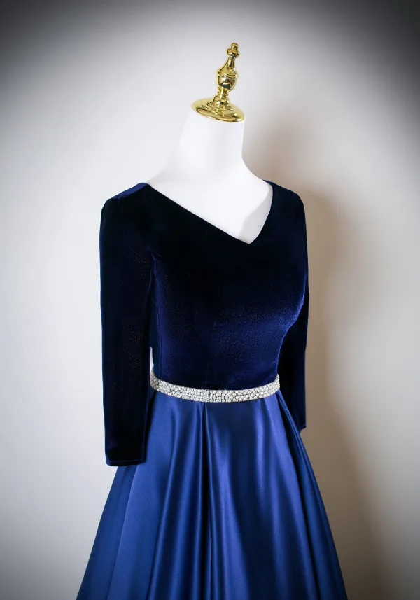 Vintage / Retro Navy Blue Pearl Sash Prom Dresses 2025 V-Neck Long Sleeve Backless Floor-Length / Long Formal Dresses