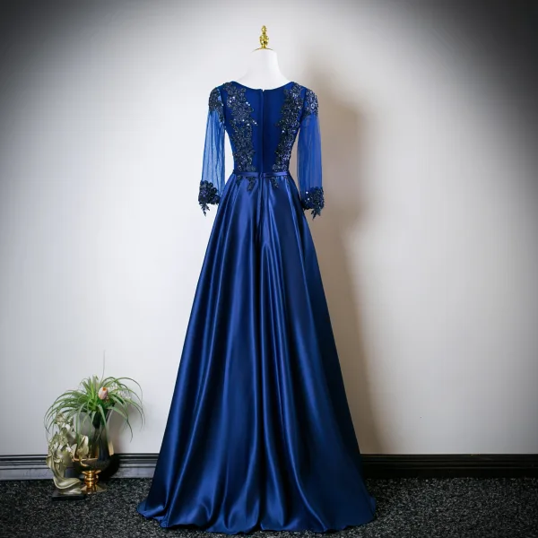 Vintage / Retro Navy Blue Beading Lace Flower Appliques Satin Prom Dresses 2025 A-Line / Princess Scoop Neck Long Sleeve Floor-Length / Long Formal Dresses