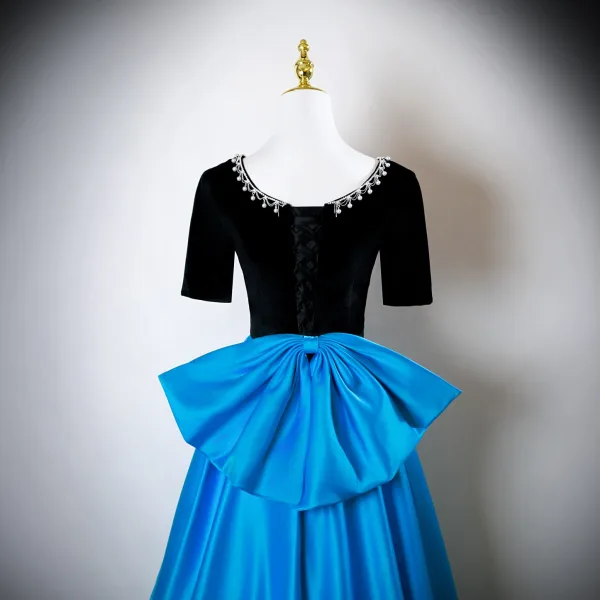 Vintage / Originale Océan Bleu Perle Faux Diamant Satin Robe De Bal 2025 Princesse Encolure Dégagée Manches Courtes Noeud Dos Nu Longue Robe De Ceremonie