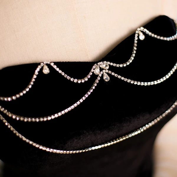 Charmant Champagner Strass Fallende Rüsche Ballkleider 2023 Ballkleid Ärmellos Bandeau Rückenfreies Lange Festliche Kleider
