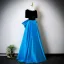 Vintage / Originale Océan Bleu Perle Faux Diamant Satin Robe De Bal 2025 Princesse Encolure Dégagée Manches Courtes Noeud Dos Nu Longue Robe De Ceremonie