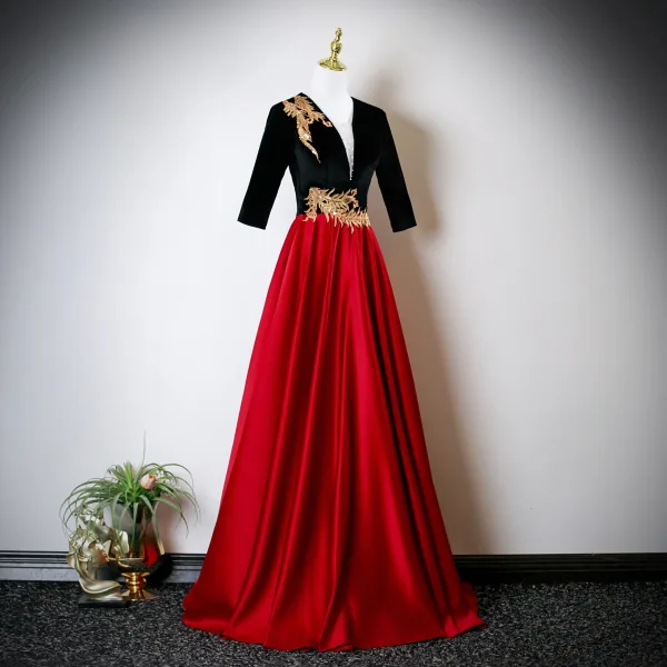 Elegant Red Sequins Lace Flower Satin Prom Dresses 2025 A-Line / Princess V-Neck 1/2 Sleeves Backless Floor-Length / Long Formal Dresses