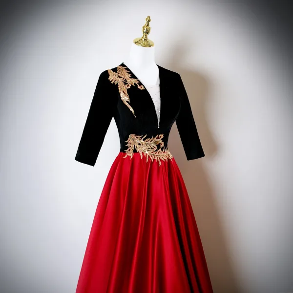 Elegant Red Sequins Lace Flower Satin Prom Dresses 2025 A-Line / Princess V-Neck 1/2 Sleeves Backless Floor-Length / Long Formal Dresses