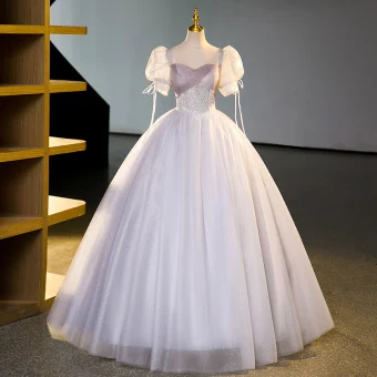 Élégant Gris Perlage Paillettes Robe De Bal 2023 Robe Boule Encolure Carrée Gonflée Manches Courtes Dos Nu Longue Robe De Ceremonie