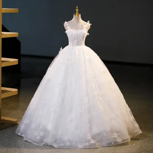 Chic Belle Blanche Papillon Appliques Robe De Bal 2023 Robe Boule Bretelles Spaghetti Sans Manches Dos Nu Longue Promo Robe De Ceremonie