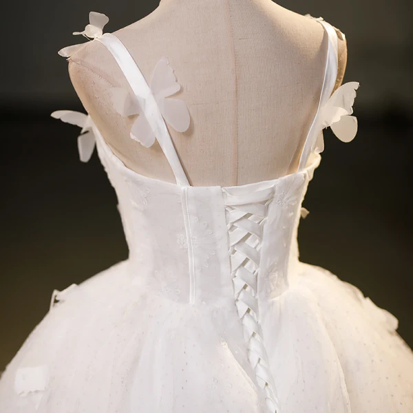 Chic / Beautiful White Butterfly Appliques Prom Dresses 2023 Ball Gown Spaghetti Straps Sleeveless Backless Floor-Length / Long Prom Formal Dresses
