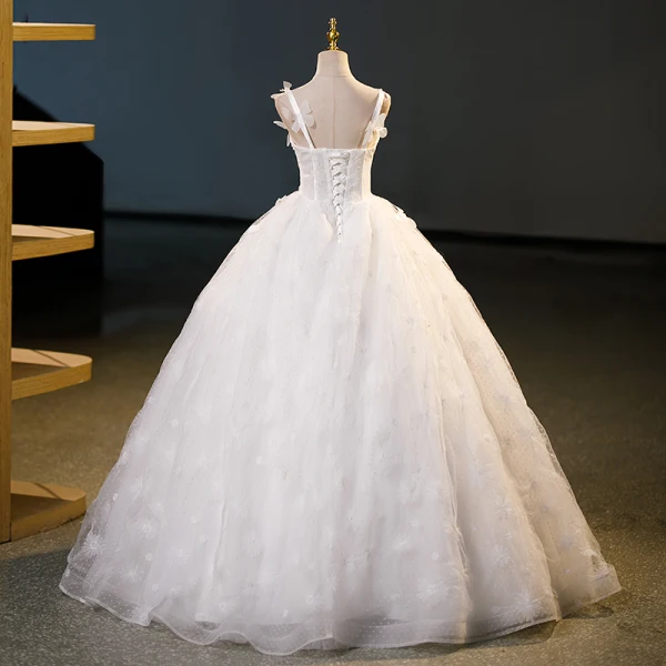 Chic / Beautiful White Butterfly Appliques Prom Dresses 2023 Ball Gown Spaghetti Straps Sleeveless Backless Floor-Length / Long Prom Formal Dresses