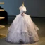 Mode Grau Glanz Fallende Rüsche Blumen Ballkleider 2023 Ballkleid Ärmellos Bandeau Rückenfreies Lange Ball Festliche Kleider
