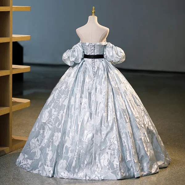 Fashion Silver Grey Prom Dresses 2023 Ball Gown Off-The-Shoulder Puffy Short Sleeve Backless Bow Sash Floor-Length / Long Prom Formal Dresses