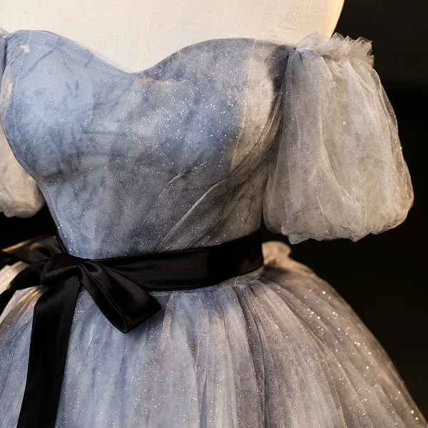 Elegant Grey Ink Painting Glitter Prom Dresses 2023 Ball Gown Off-The-Shoulder Short Sleeve Backless Bow Sash Floor-Length / Long Formal Dresses