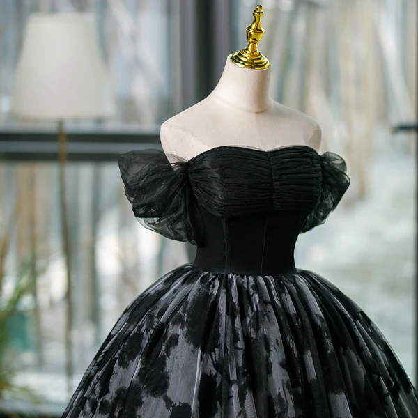 Elegant Black Prom Dresses 2023 Ball Gown Off-The-Shoulder Short Sleeve Backless Floor-Length / Long Formal Dresses
