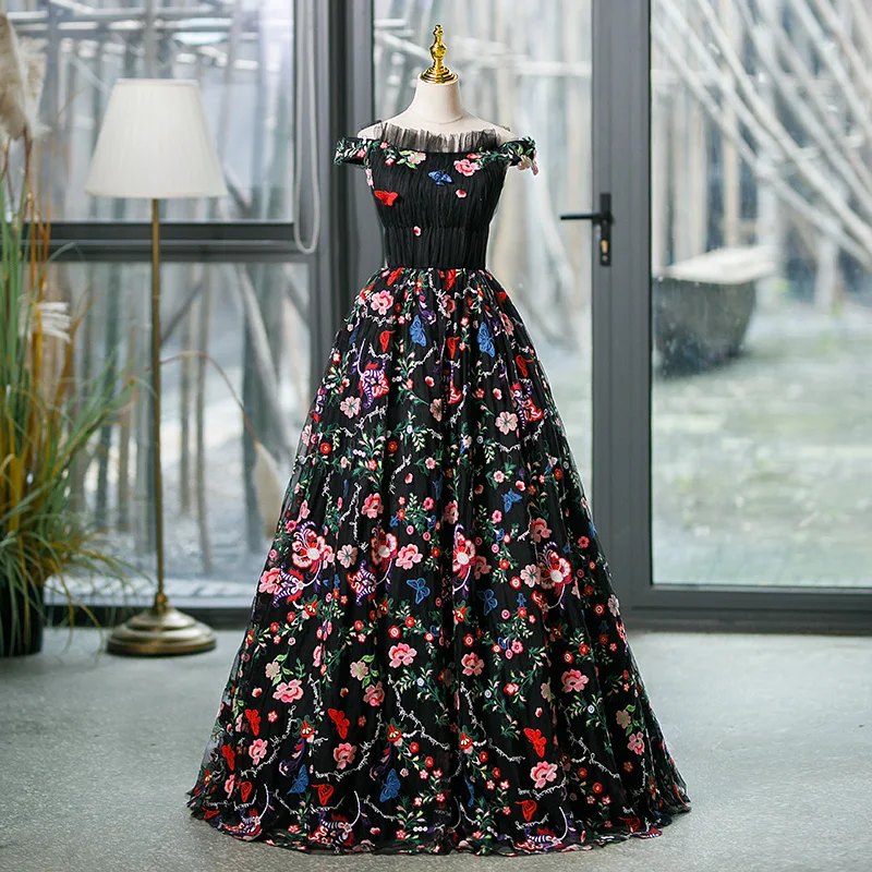green emerald velvet dress Tulle Floral Prom Dresses for Women Puffy Flower Lace Evening Party Gowns  Spaghetti Straps Midi Dress with Pocket Black, US00 at Amazon Women's  Clothing store