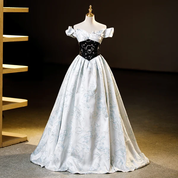 Elegant Sky Blue Beading Prom Dresses 2023 Ball Gown Off-The-Shoulder Short Sleeve Backless Floor-Length / Long Formal Dresses