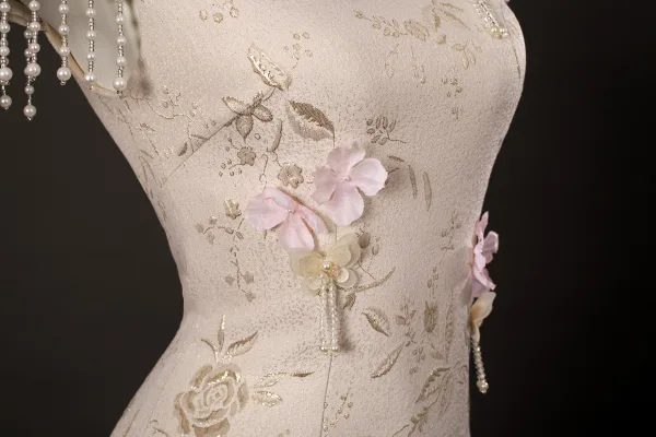 Chiński Styl Rumieniąc Różowy Frezowanie Aplikacje Druk Bal Cheongsam 2025 Syrena / Rozkloszowane Wysokiej Szyi Kótkie Rękawy Długość Herbaty