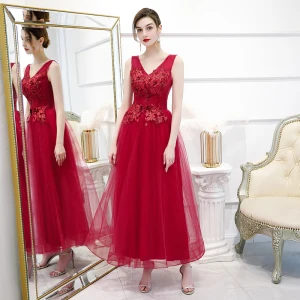 Chic Belle Rouge Robe De Soirée 2020 Princesse V Cou Sans Manches Appliques En Dentelle Fleur Perlage Perle Longueur Cheville Volants Dos Nu Robe De Ceremonie