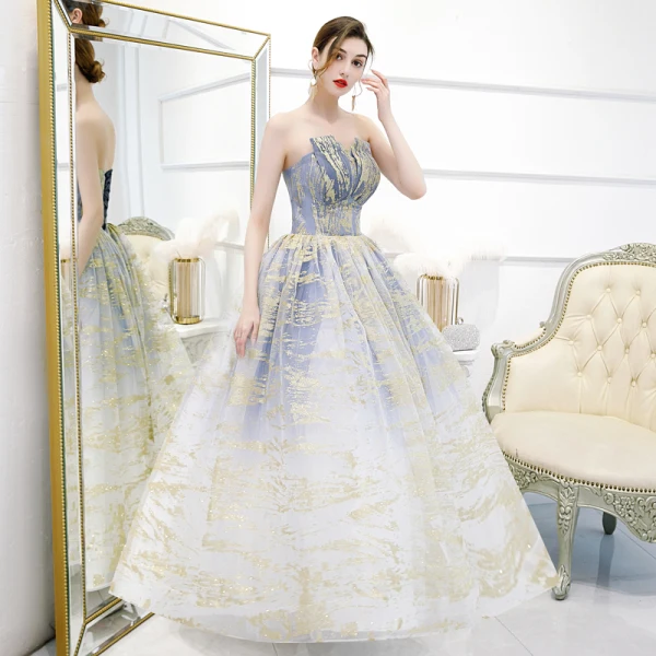 Élégant Océan Bleu Dégradé De Couleur Blanche Robe De Bal 2020 Robe Boule Bustier Sans Manches Glitter Tulle Longue Volants Dos Nu Robe De Ceremonie