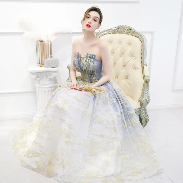 Élégant Océan Bleu Dégradé De Couleur Blanche Robe De Bal 2020 Robe Boule Bustier Sans Manches Glitter Tulle Longue Volants Dos Nu Robe De Ceremonie