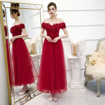 Schöne Rot Abendkleider 2020 A Linie Off Shoulder Kurze Ärmel Applikationen Blumen Perlenstickerei Knöchellänge Rüschen Rückenfreies Festliche Kleider