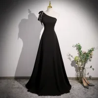 Hermoso Negro Perla Tassel Satén Vestidos de gala 2023 A-Line / Princess Un Hombro Bowknot Manga Corta Sin Espalda Largos Vestidos Formales
